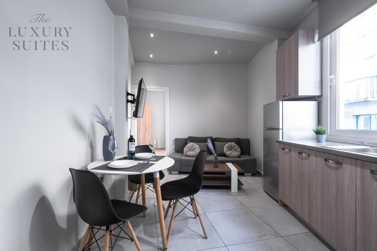 Upper Floor, The Luxury Suites Thessaloniki Exterior photo